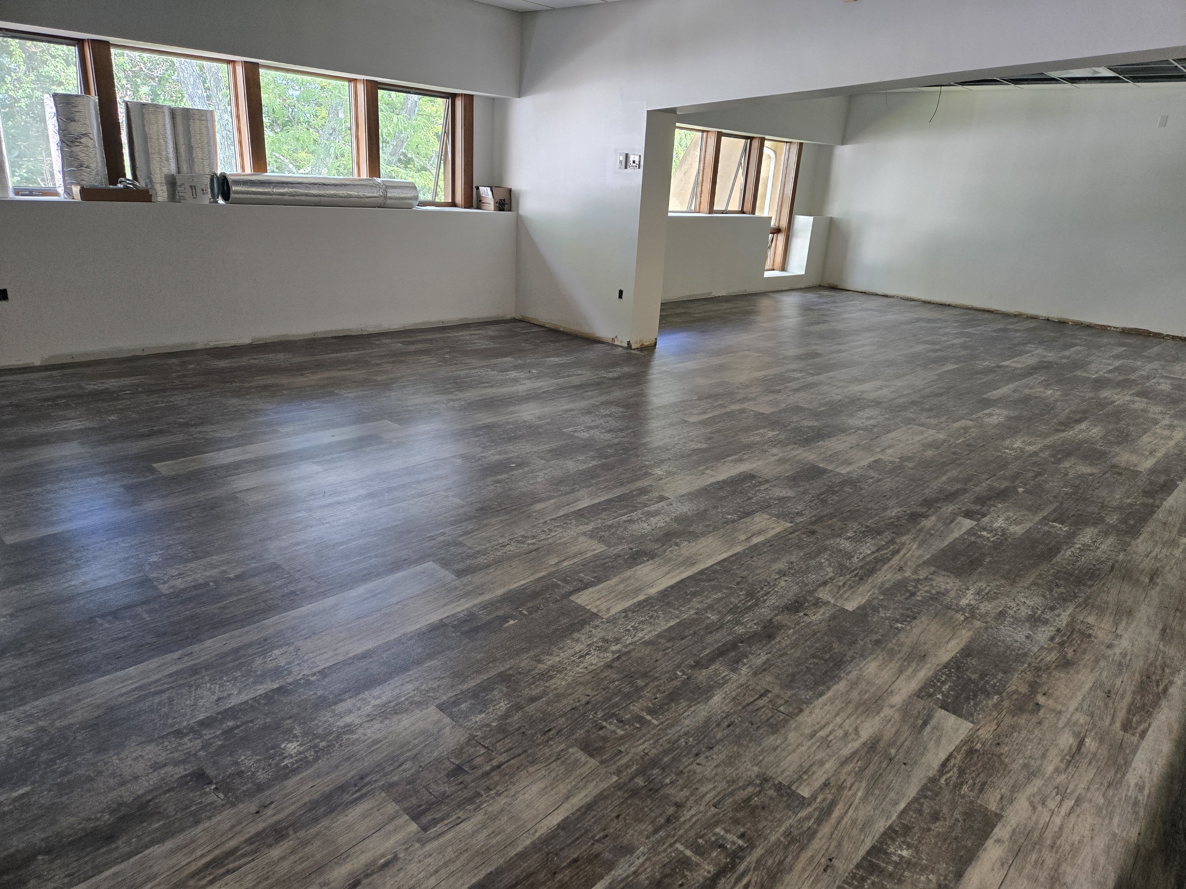 Classroom area with floor installed.